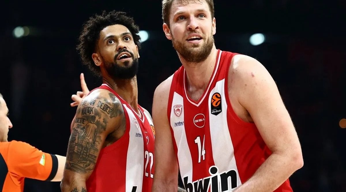 Olympiakos armani euroleague