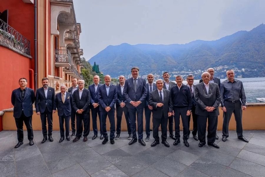 Ο Δημήτρης Γιαννακόπουλος έδωσε το "παρών" στο δείπνο των εκπροσώπων των 13 ομάδων της Euroleague, αλλά όχι στη σύσκεψη